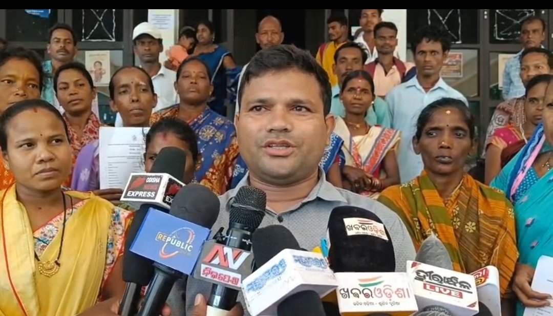ଜିଲ୍ଲାପାଳଙ୍କୁ ଅଭିଯୋଗ କଲେ ଗଜପତି ନିର୍ମାଣ ଶ୍ରମିକ ସଂଗଠନ