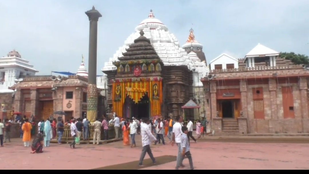 ମଧ୍ୟରାତ୍ରିରେ ମହାପ୍ରଭୁ ଶ୍ରୀକୃଷ୍ଣଙ୍କ ଜନ୍ମ ନୀତି ପାଳିତ