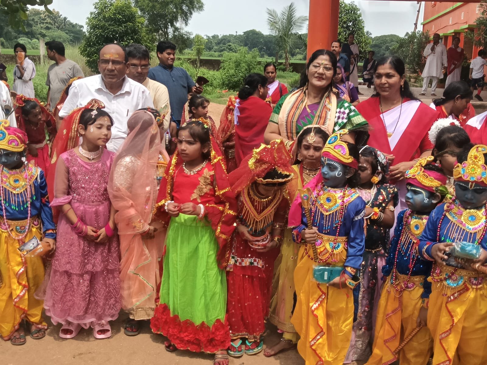 ଜଗତସିଂହପୁର ଜ଼ିଲ୍ଲା କୁଜଙ୍ଗ ବ୍ଲକ କୁଜଙ୍ଗ ସରସ୍ୱତୀ ଶିଶୁ ମନ୍ଦିରରେ ବହୁତ ଧୁମଧାମରେ ଜନମାଷ୍ଟାମୀ ପାଳିତ