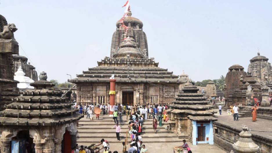 ଦୀର୍ଘ ୧୯ ଘଣ୍ଟା ପରେ ସ୍ବାଭାବିକ ହେଲା ଶ୍ରୀଲିଙ୍ଗରାଜଙ୍କ ନୀତିକାନ୍ତି