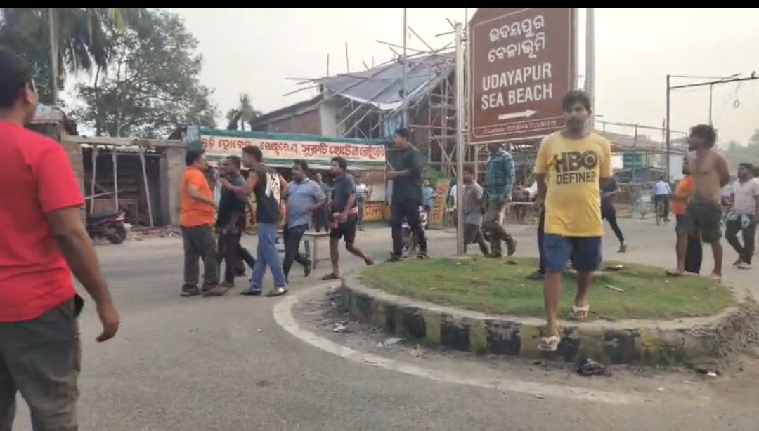 ସୀମାରେ ପୁଲିସ କ୍ୟାମ୍ପ, ତଥାପି ରୋକୁନି ଚୋରୀ ବାଲି ଚାଲାଣ